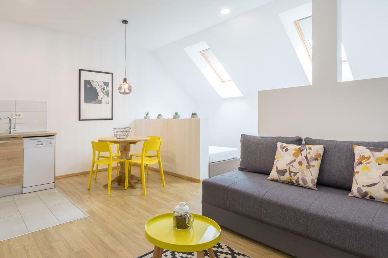 Apartmani Mursa أوسييك المظهر الخارجي الصورة
